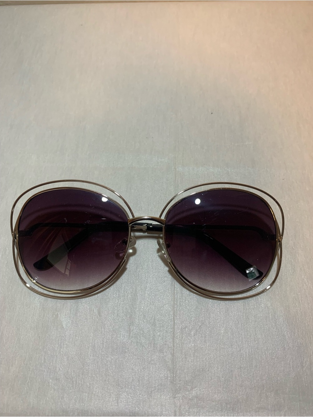 Women's Oversized Sunglasses with Purple Gradient Lenses